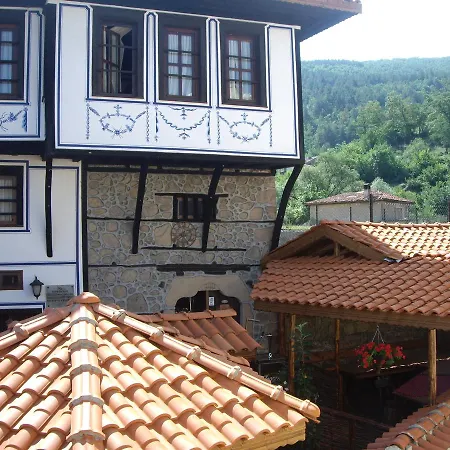 Otel Popsokol House *